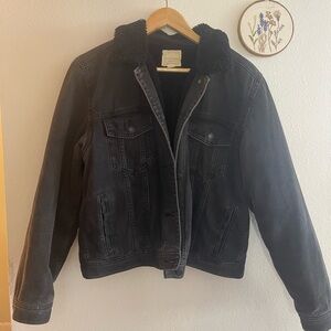American Eagle Outfitters Black Sherpa-Lined Denim Jacket
